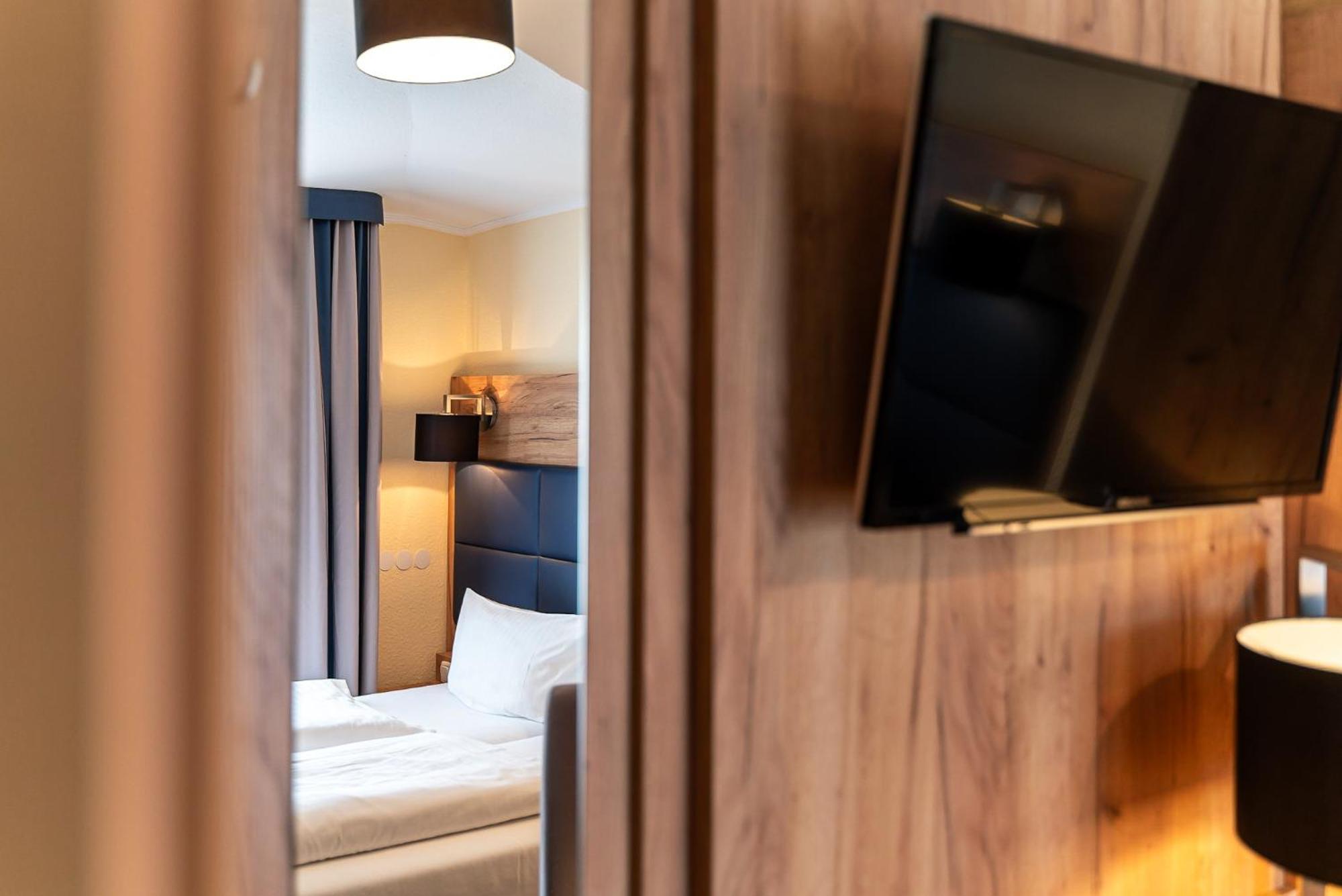 Sleepbeeone Wilhelmshaven Otel Dış mekan fotoğraf