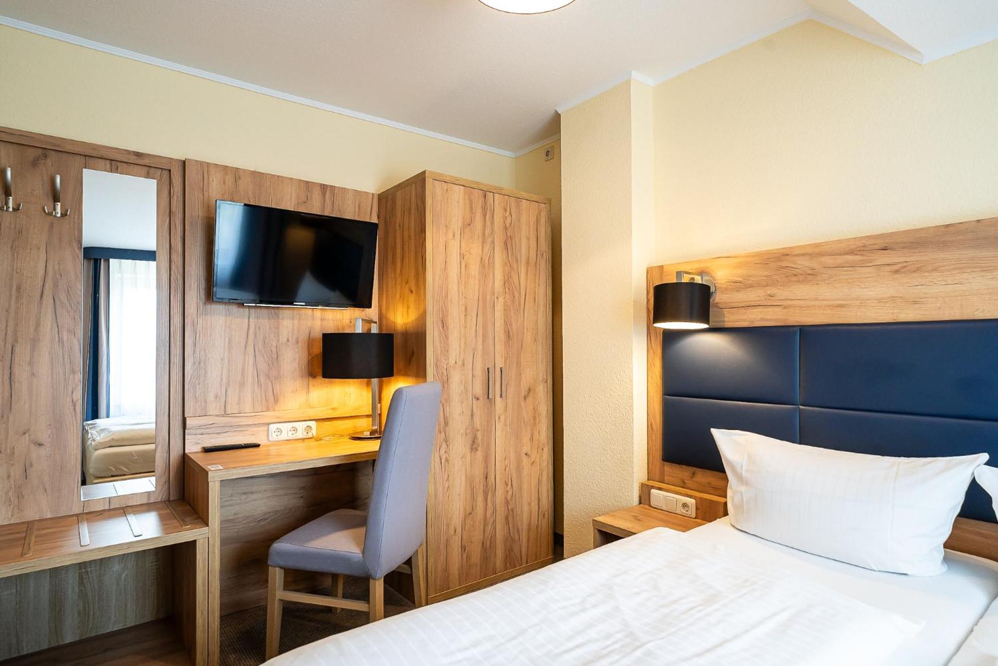Sleepbeeone Wilhelmshaven Otel Dış mekan fotoğraf