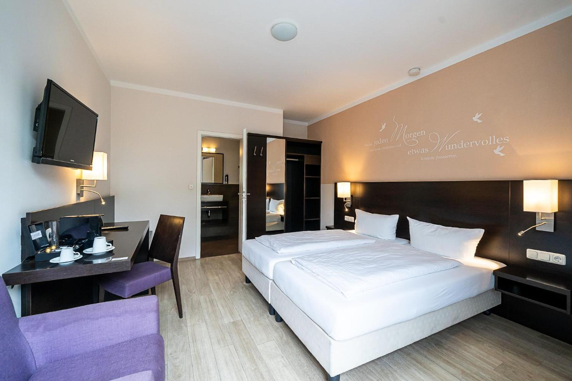 Sleepbeeone Wilhelmshaven Otel Dış mekan fotoğraf