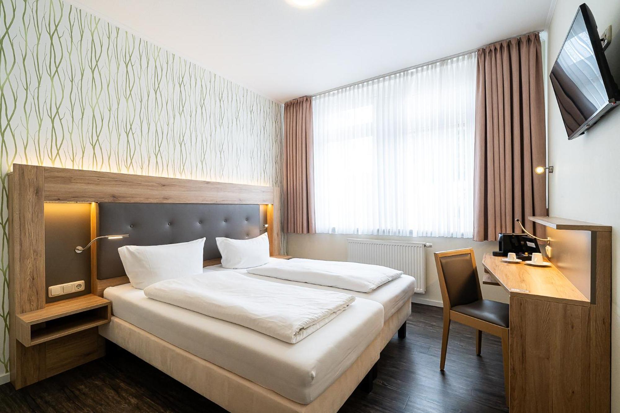 Sleepbeeone Wilhelmshaven Otel Dış mekan fotoğraf