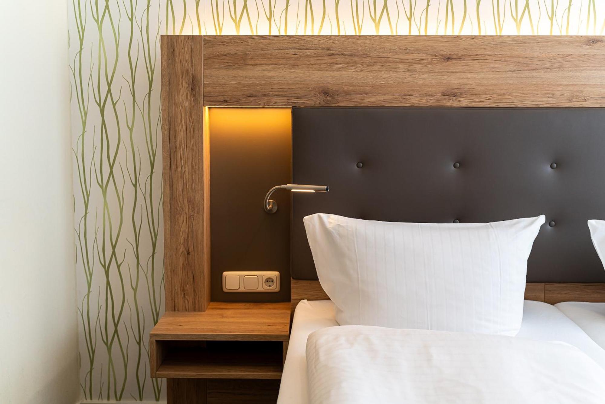 Sleepbeeone Wilhelmshaven Otel Dış mekan fotoğraf