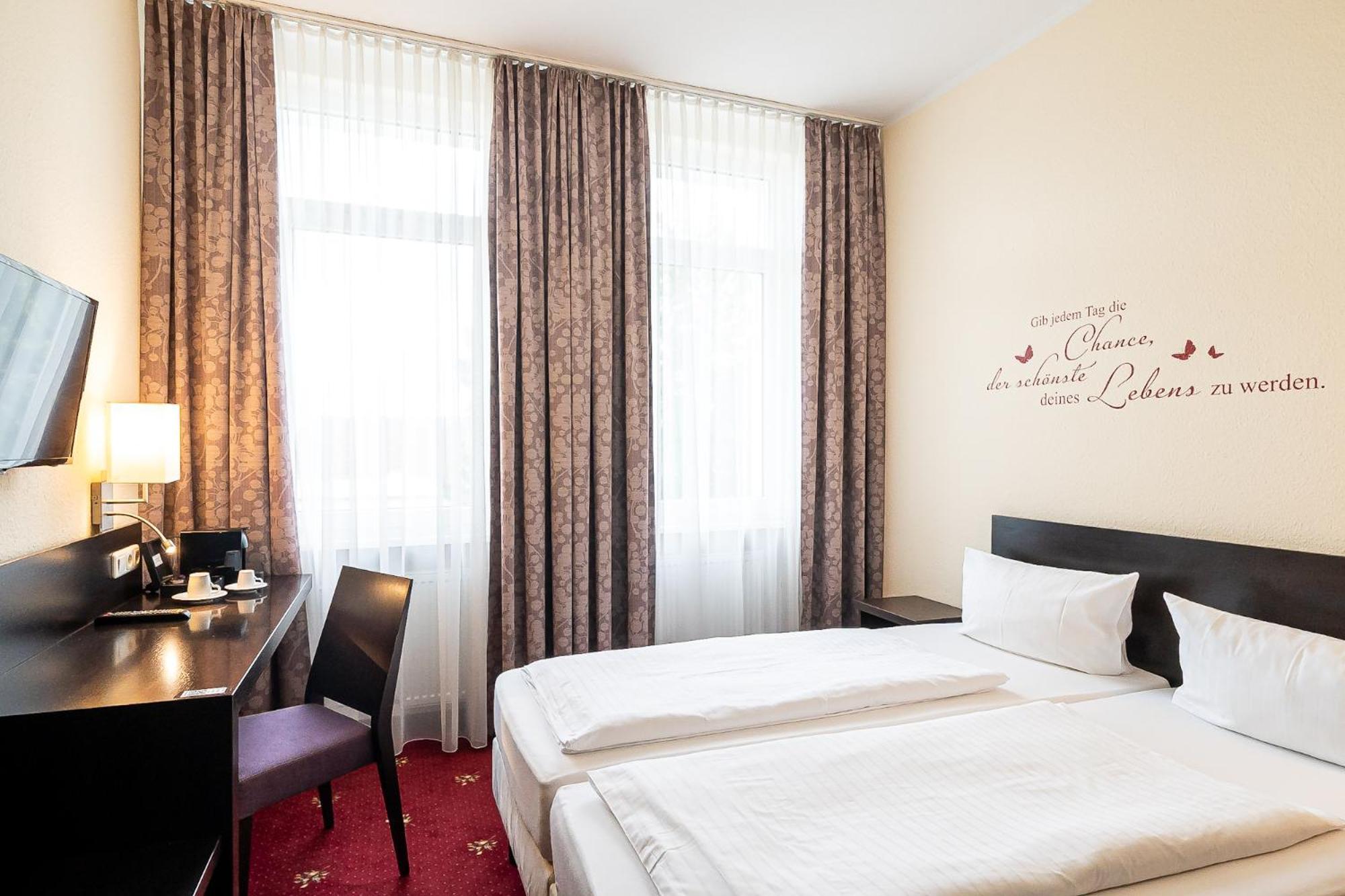 Sleepbeeone Wilhelmshaven Otel Dış mekan fotoğraf