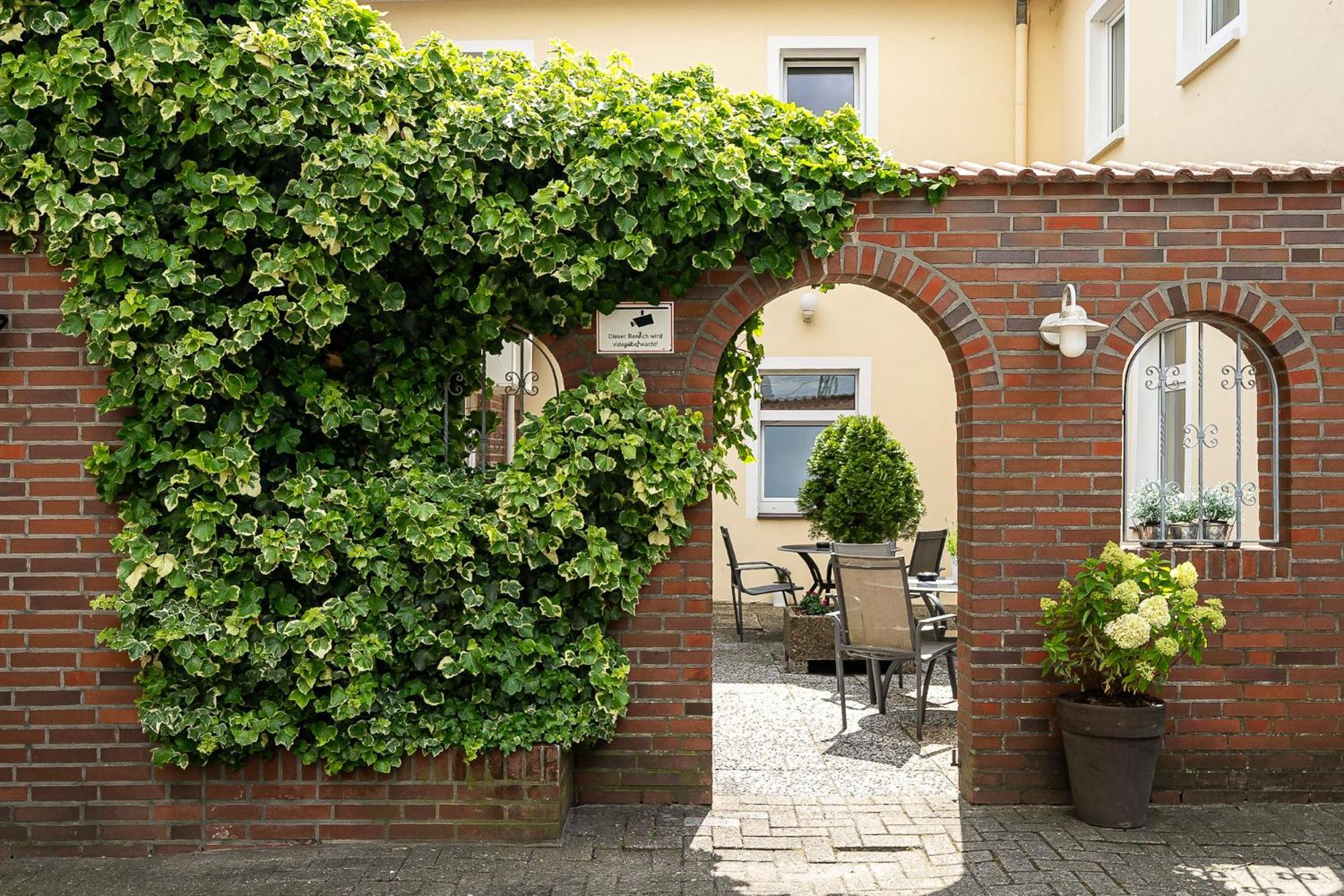 Sleepbeeone Wilhelmshaven Otel Dış mekan fotoğraf
